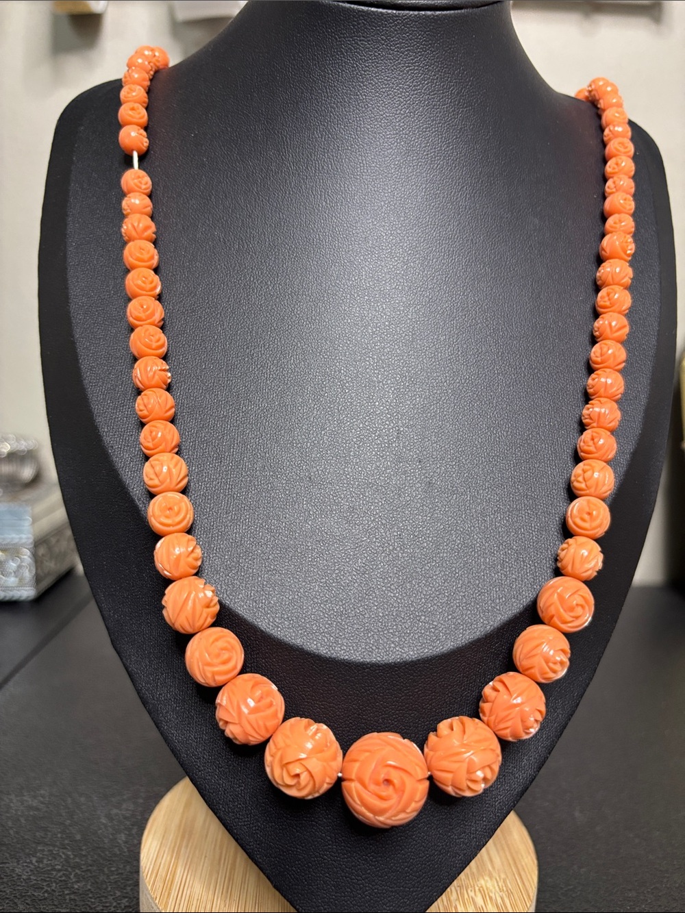 Vintage Strung Orange Carved Celluloid Rose Bead Necklace Women Jewelry